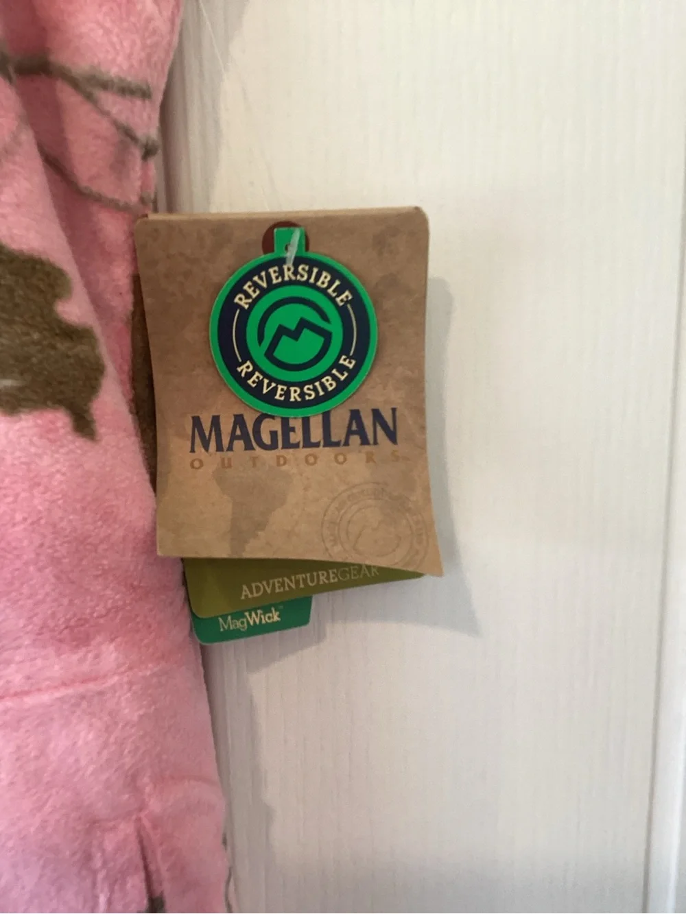 Magellan Outdoors reversible Pink Camo Fleece Vest XL BNWT